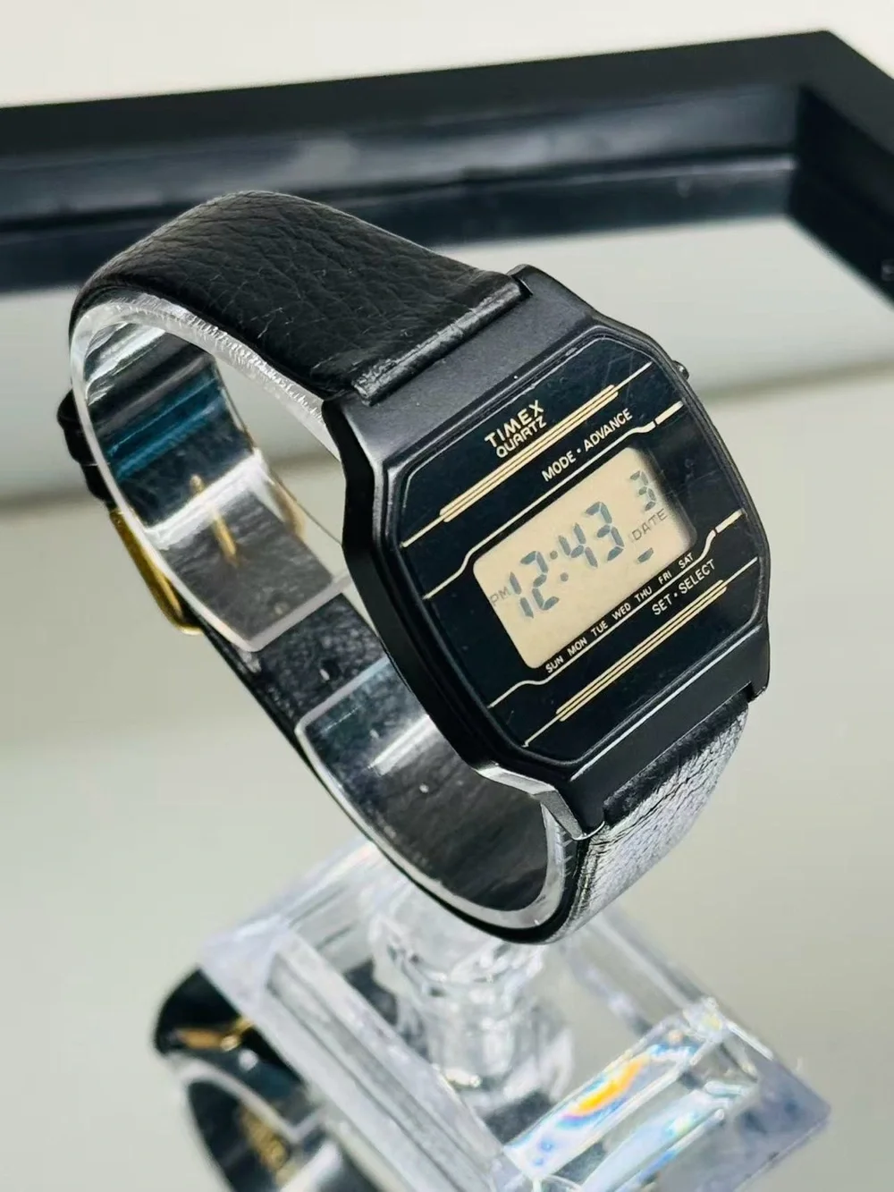 Vintage Timex Quartz LCD Digital Men Watch Black 35mm New Battery Working